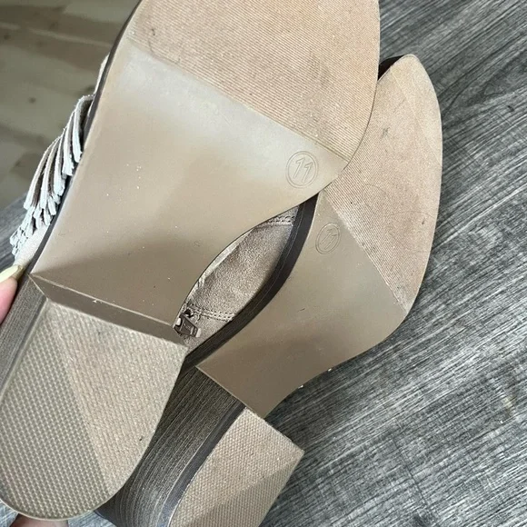 Tan Fringe Suede Ankle Boots Women's Size 11 Boots Western Country Booties Heel - Picture 7 of 8